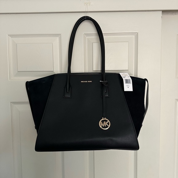 Michael Kors Black Avril Extra-Large Leather and Suede Tote Bag - Picture 1 of 8